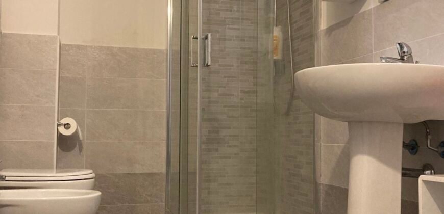 9V – VADA, TERRATETTO CON GIARDINO E POSTO AUTO