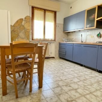 22A – 1/15 AGOSTO – VADA, 4 VANI A 600 M DAL MARE