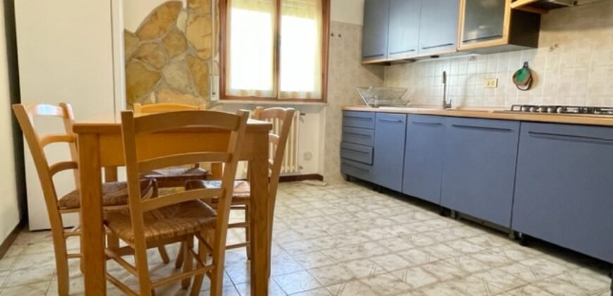 22A – 1/15 AGOSTO – VADA, 4 VANI A 600 M DAL MARE