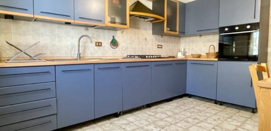 22A – 1/15 AGOSTO – VADA, 4 VANI A 600 M DAL MARE