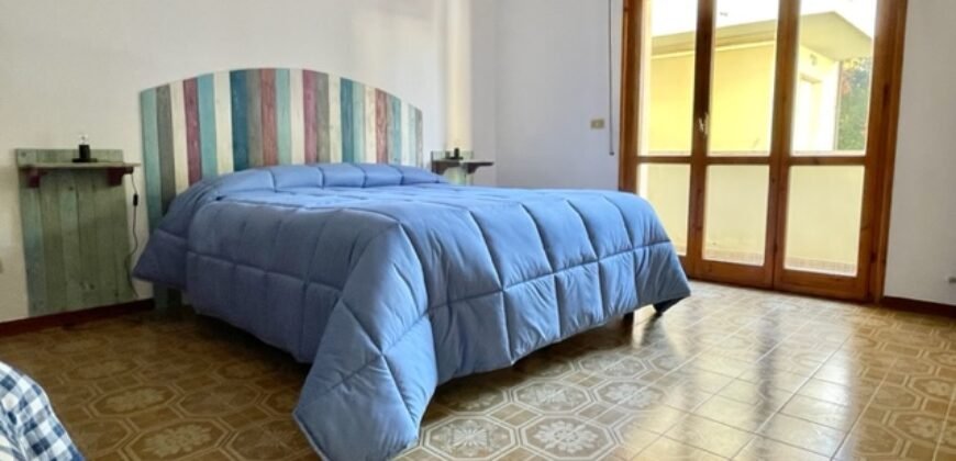 22A – 1/15 AGOSTO – VADA, 4 VANI A 600 M DAL MARE