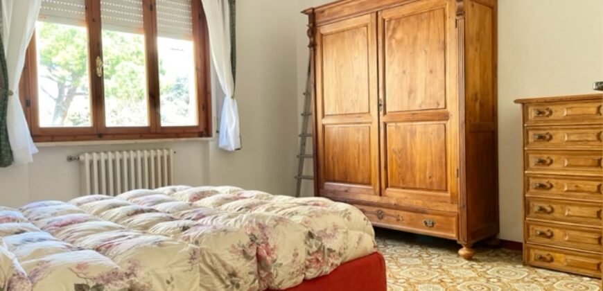 22A – 1/15 AGOSTO – VADA, 4 VANI A 600 M DAL MARE