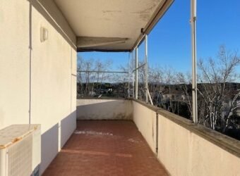 16V – LA MAZZANTA, MONOLOCALE CON SPLENDIDA TERRAZZA