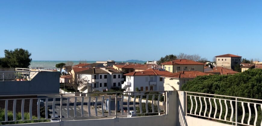 17V – VADA, SPLENDIDO TRILOCALE RISTRUTTURATO