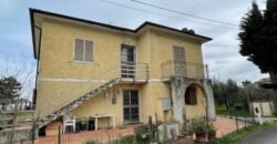 21V – CASALE MARITTIMO, APPARTAMENTO IN BIFAMILIARE