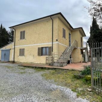21V – CASALE MARITTIMO, APPARTAMENTO IN BIFAMILIARE