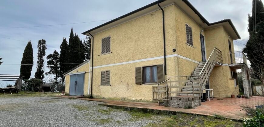 21V – CASALE MARITTIMO, APPARTAMENTO IN BIFAMILIARE