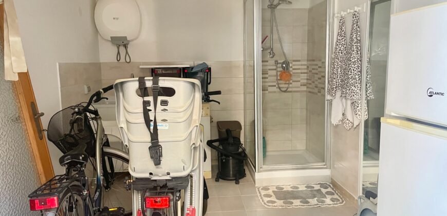 17V – VADA, SPLENDIDO TRILOCALE RISTRUTTURATO