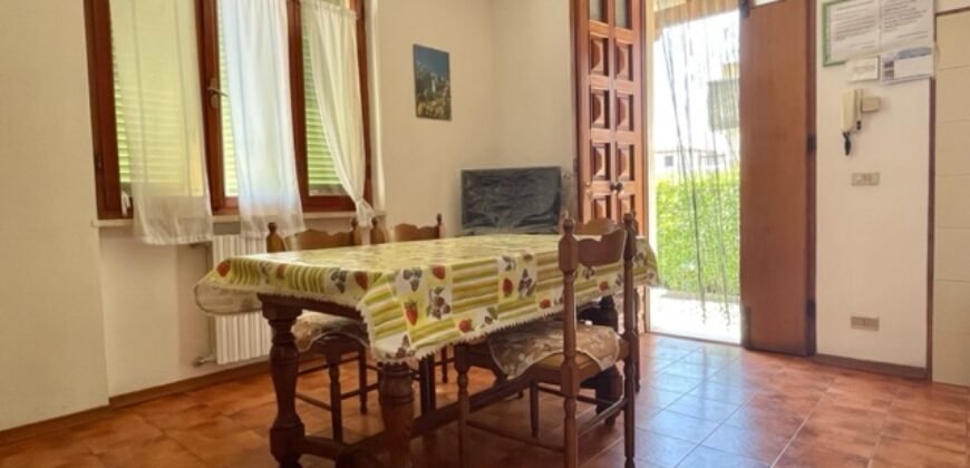 11A – GIUGNO, AGOSTO E SETTEMBRE – VADA, 5 POSTI