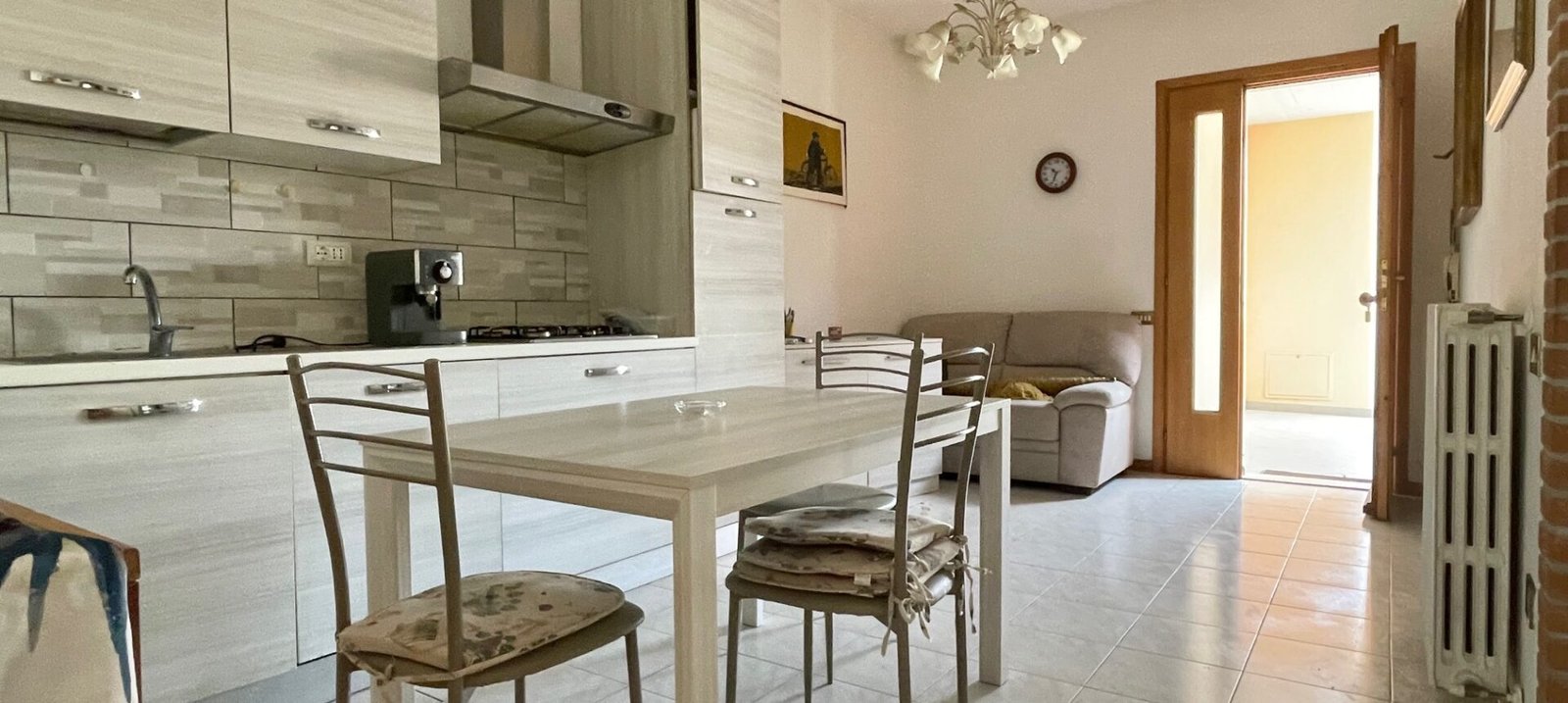 23V – VADA, 4 VANI TERMOAUTONOMO