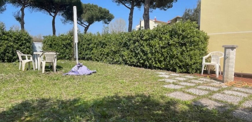 25V – LA MAZZANTA, TRILOCALE CON GIARDINO