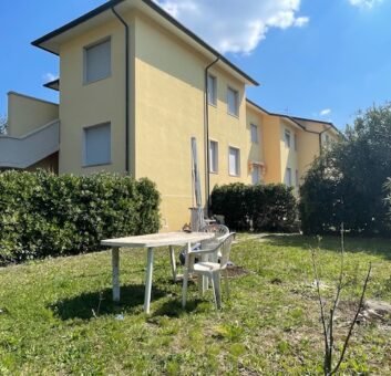 25V – LA MAZZANTA, TRILOCALE CON GIARDINO