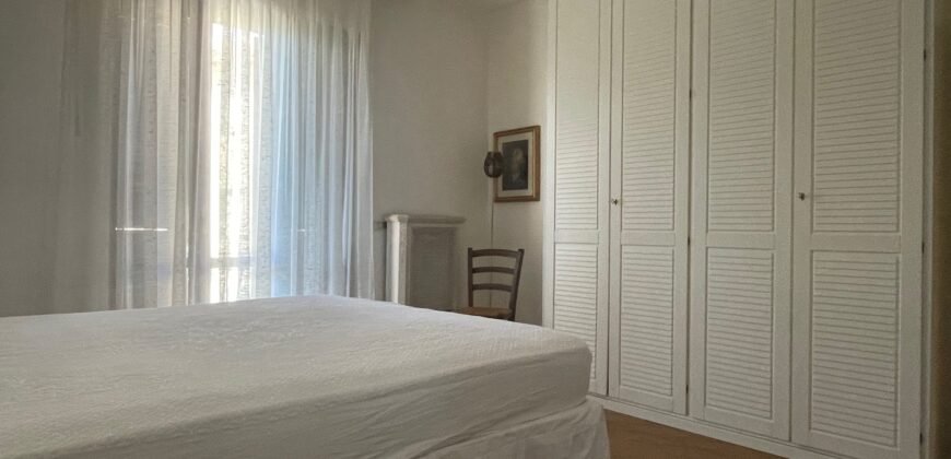 120A – AGOSTO E SETTEMBRE- VADA, 5 POSTI