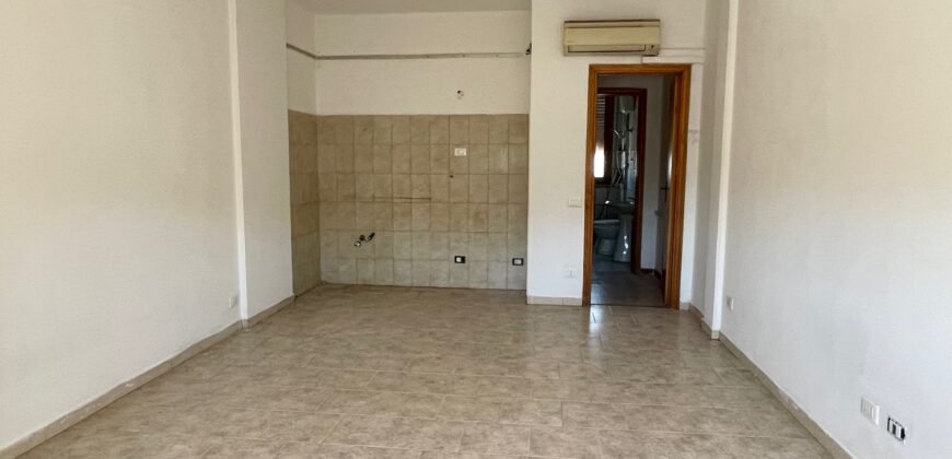 17V – VADA, BILOCALE A 500 M DAL MARE