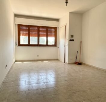 17V – VADA, BILOCALE A 500 M DAL MARE