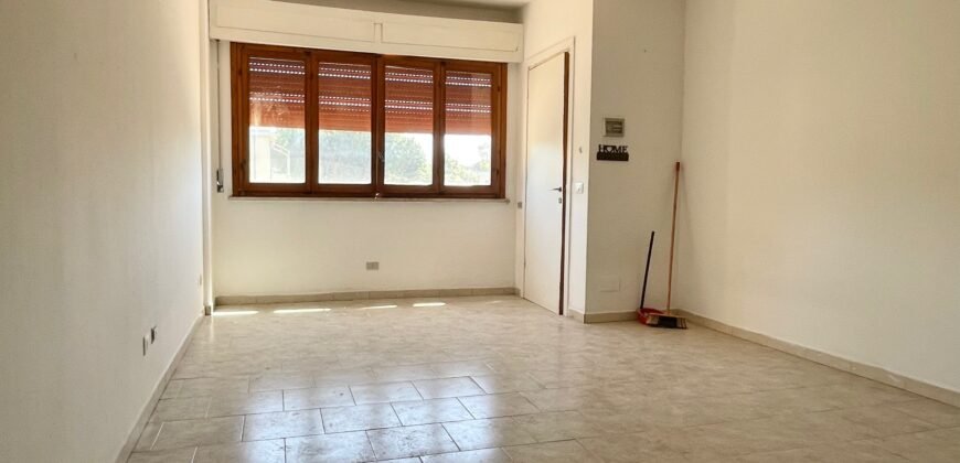 17V – VADA, BILOCALE A 500 M DAL MARE