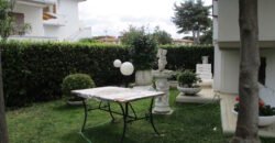 121A – VADA, 200 M DAL MARE AGOSTO MESE INTERO