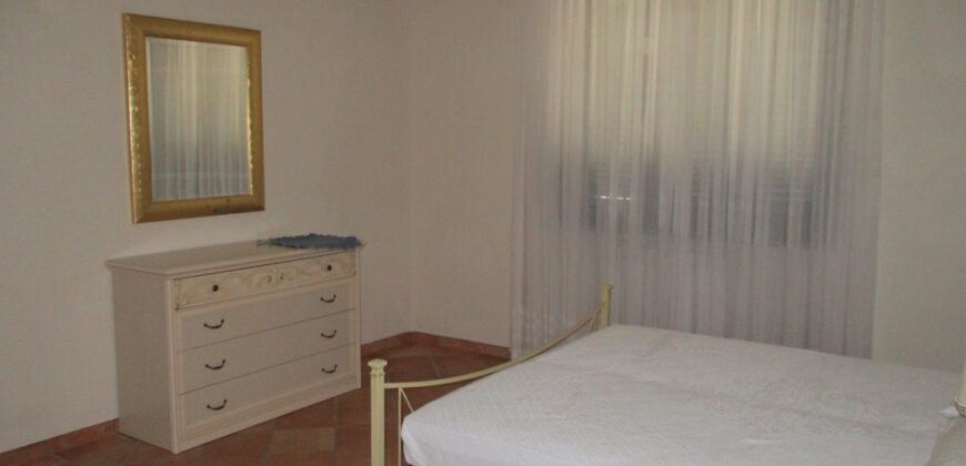 121A – VADA, 200 M DAL MARE AGOSTO MESE INTERO