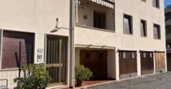 26V – VADA, BILOCALE CON POSTO AUTO