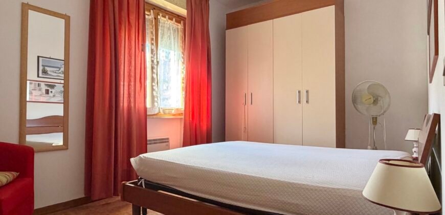 26V – VADA, BILOCALE CON POSTO AUTO