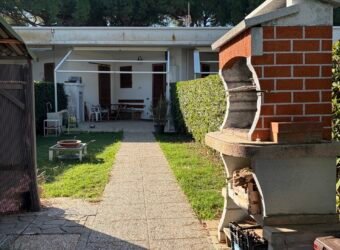 9V – VADA, A 250 M DAL MARE APPARTAMENTO CON AMPIO GIARDINO