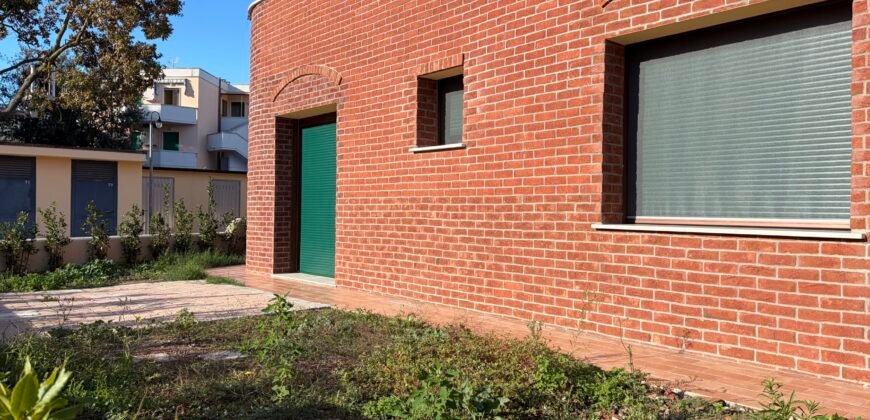 39V – VADA, TRILOCALE NUOVO CON GIARDINO