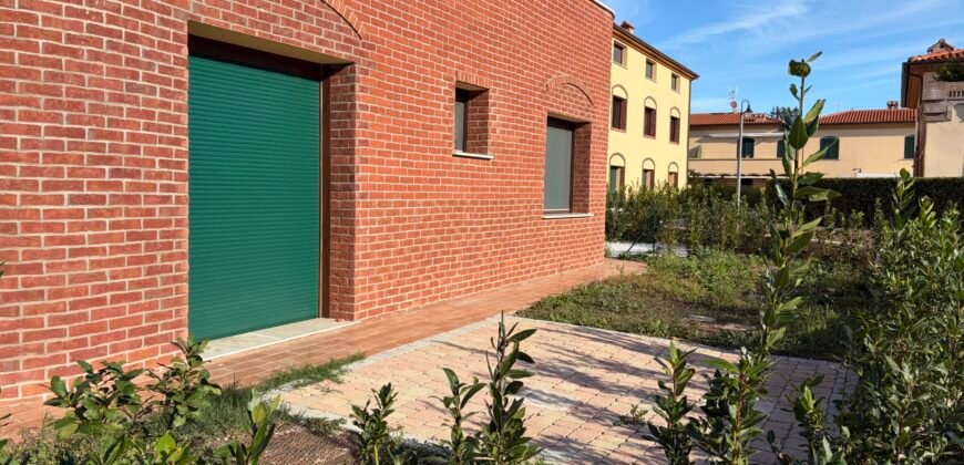 39V – VADA, TRILOCALE NUOVO CON GIARDINO