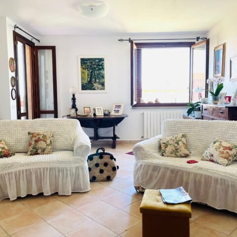 30V – VADA, APPARTAMENTO IN SCHIERA